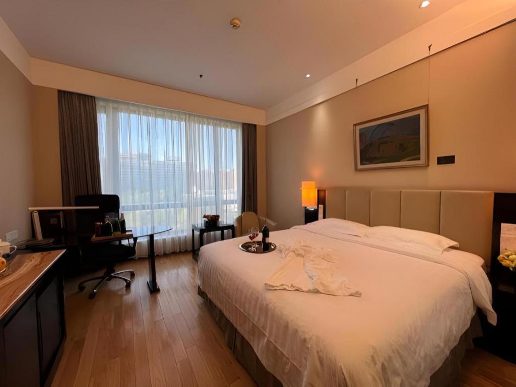 Hotel Ac Embassy Beijing