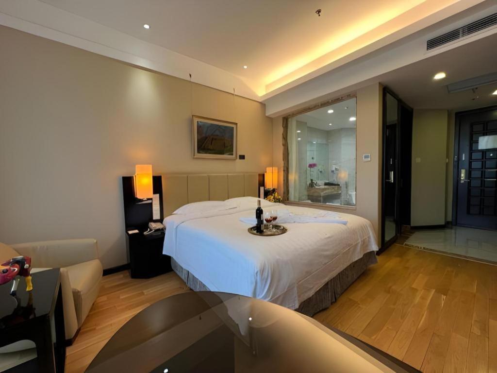 Ac Embassy 4*